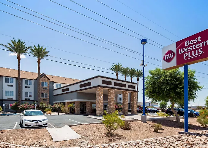 Hotel La Quinta & By Wyndham Downtown - Route 66 3*